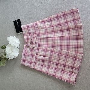 NWT Lavender Pleated Skirt